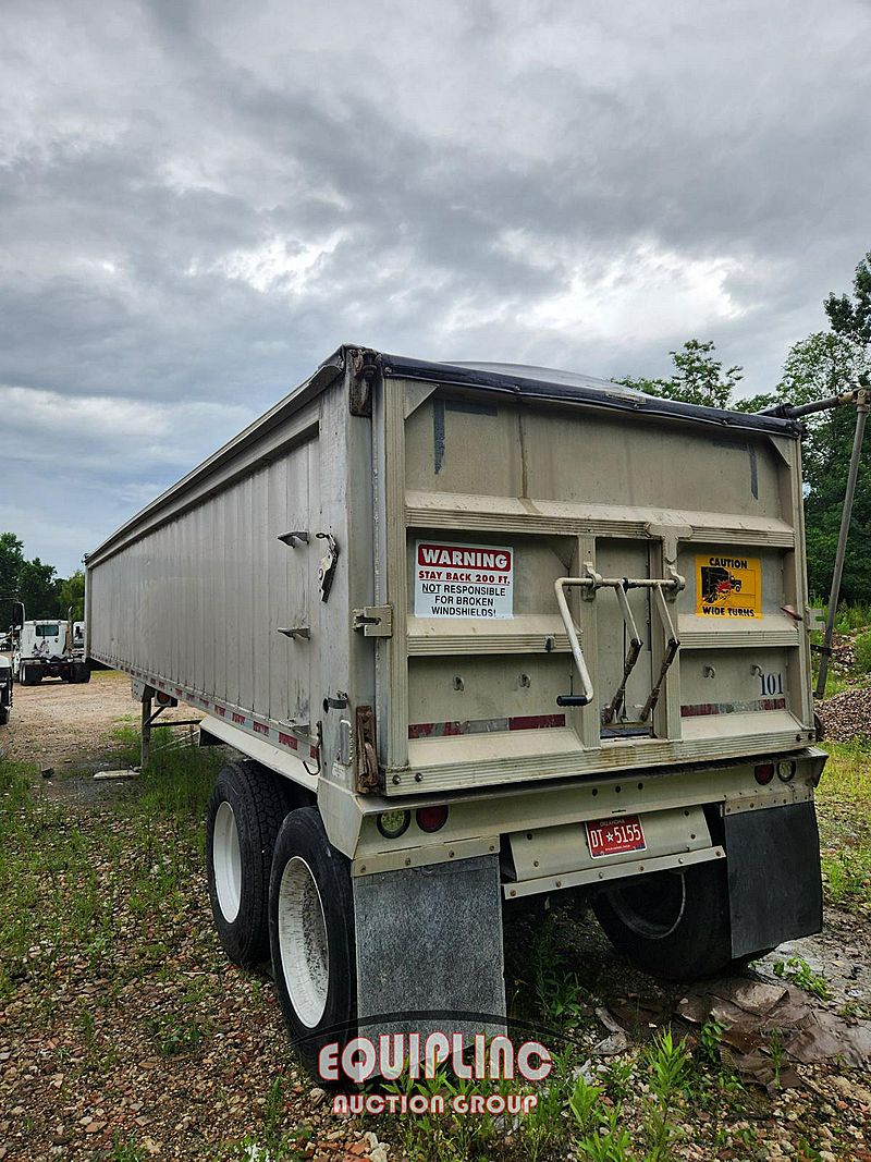 2007 TRAILSTAR DUMP TRAILER