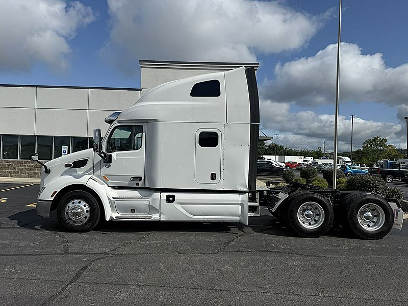 2019 Peterbilt 579