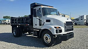 2026 Mack MD742