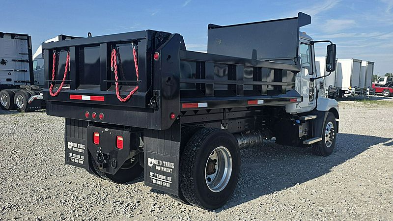 2026 Mack MD742