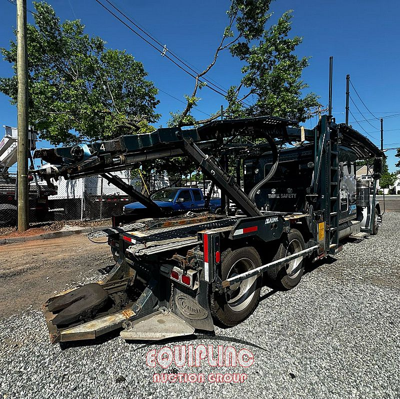 2019 Peterbilt 389