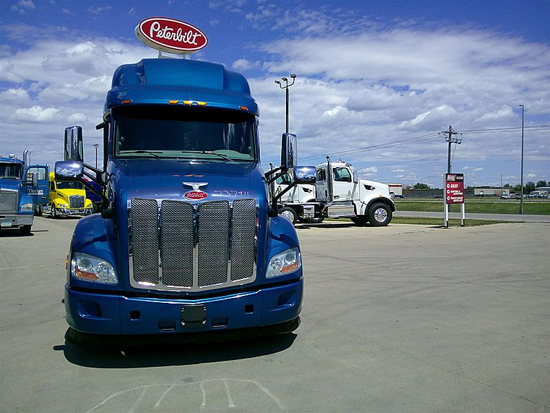 2021 Peterbilt 579