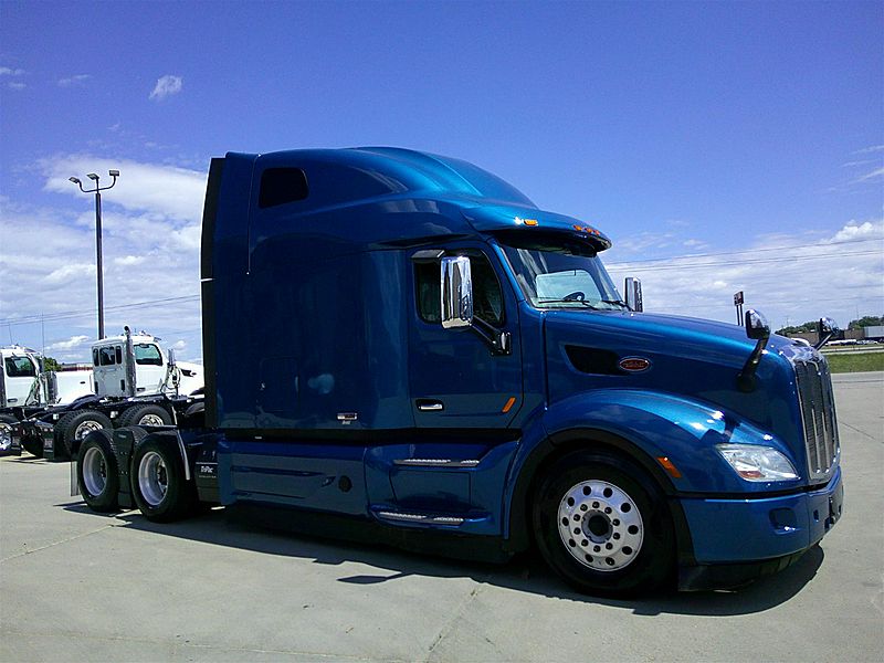 2021 Peterbilt 579