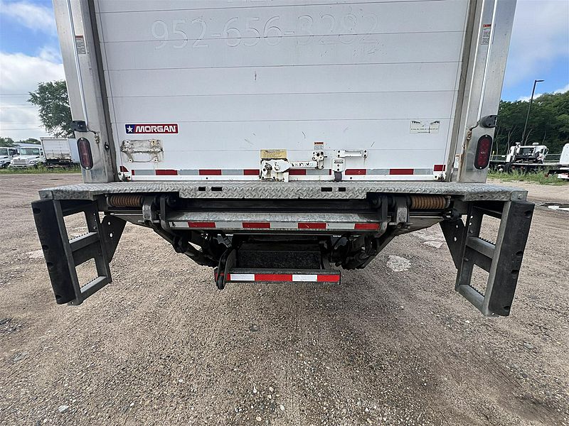 2021 Peterbilt 337