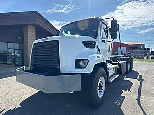2016 Freightliner 108SD - Roll-Off