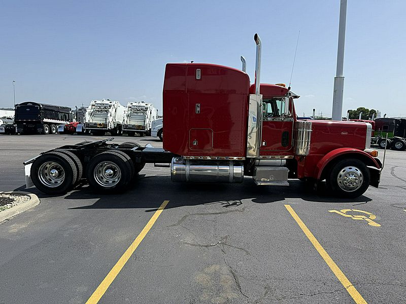 1997 Peterbilt 379