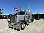 2000 Peterbilt 379