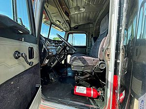 2000 Peterbilt 379