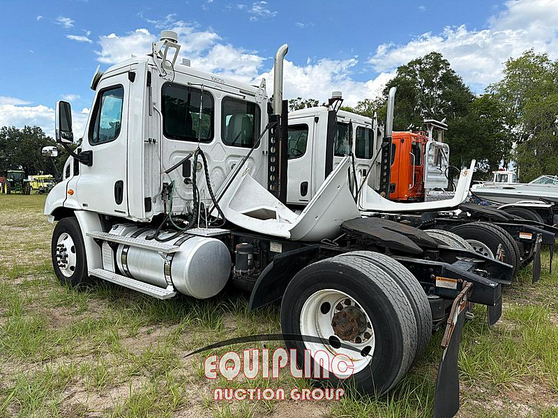 2011 Freightliner Cascadia