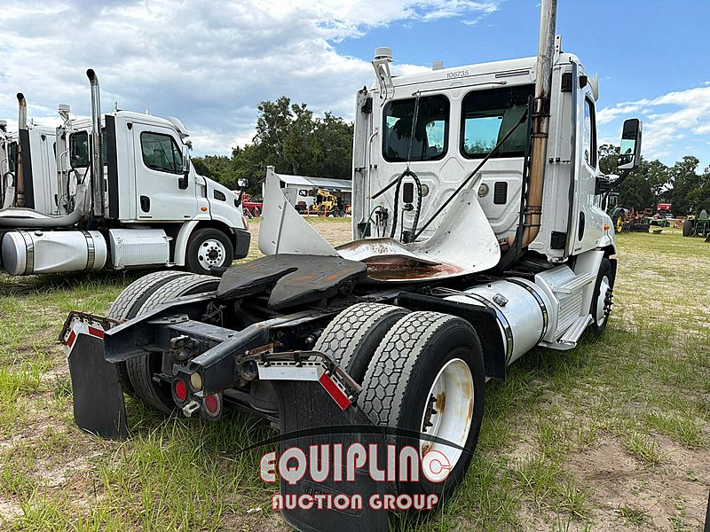 2011 Freightliner Cascadia