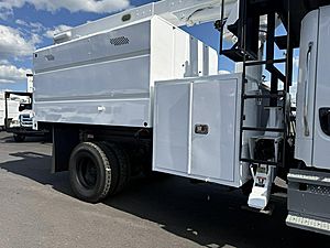 2012 Freightliner M2