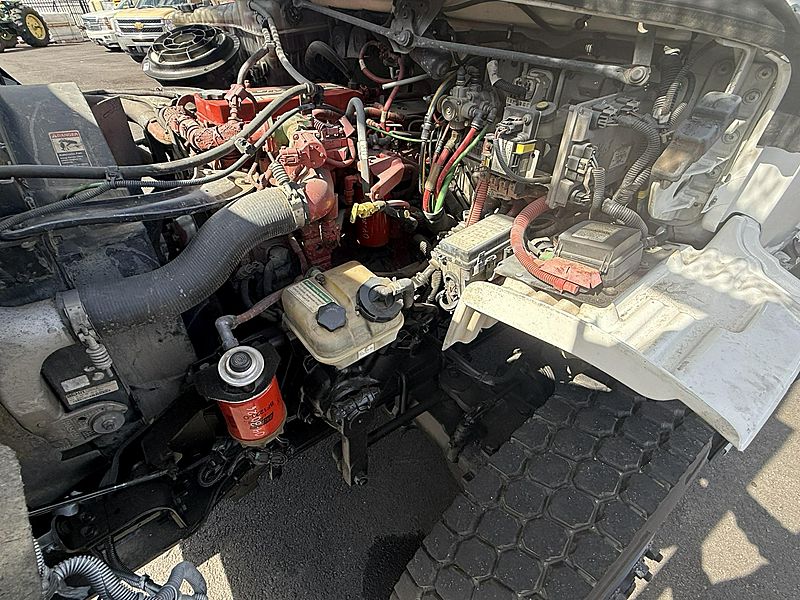 2012 Freightliner M2