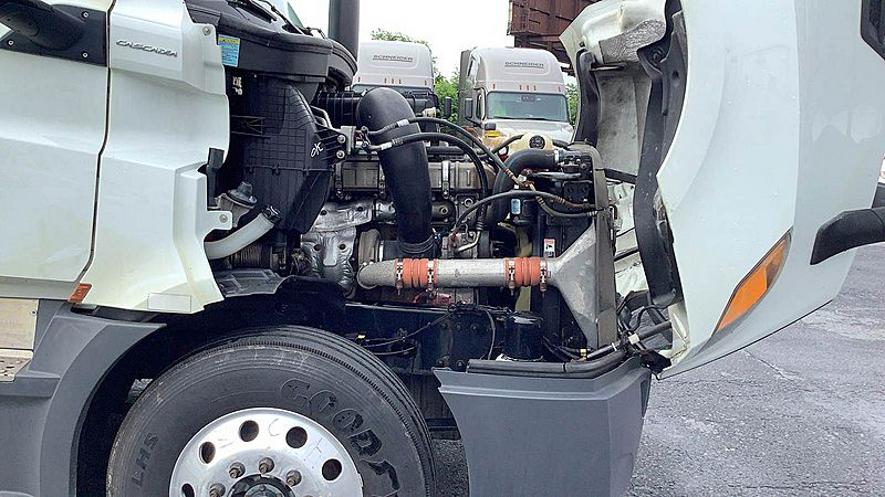 2019 Freightliner Cascadia 126