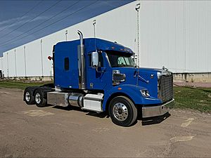 2017 Freightliner 122SD