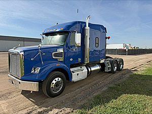 2017 Freightliner 122SD