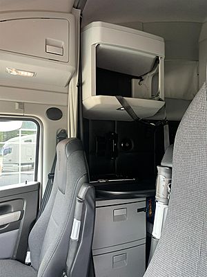 2022 Kenworth T680