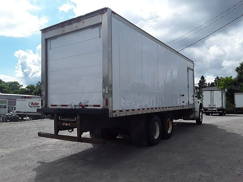 2016 Freightliner M2 106