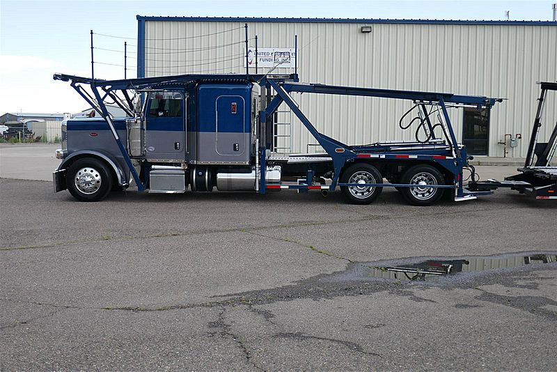 2018 Peterbilt 389