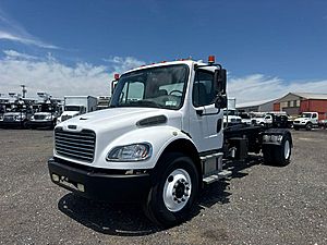 2008 Freightliner M2