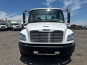 2008 Freightliner M2