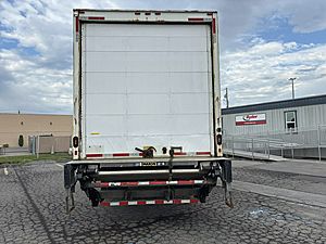 2019 Freightliner M2 106