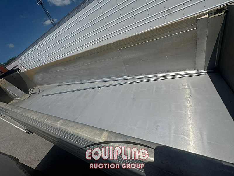 2018 TRAVIS BODY & TRAILER, INC. 32FT TRI/A T/102 END DUMP TRAI