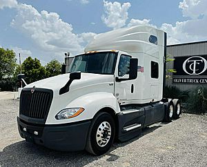 2022 International LT625