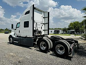 2022 International LT625