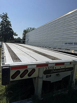 2017 Benson Flatbed