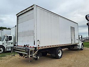 2019 Freightliner M2 106