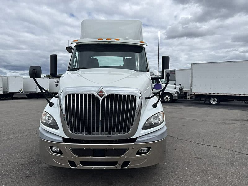 2019 International RH613