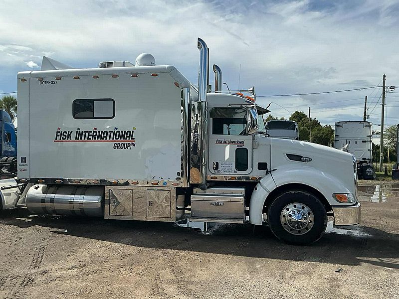 2014 Peterbilt 386