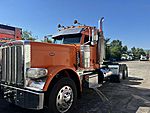 2021 Peterbilt 389