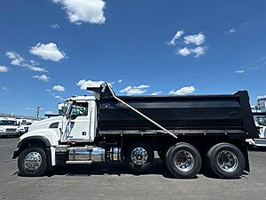 2007 Mack CV (Granite) - Dump Truck