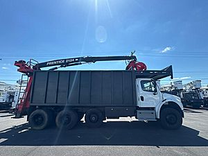 2017 Freightliner M2