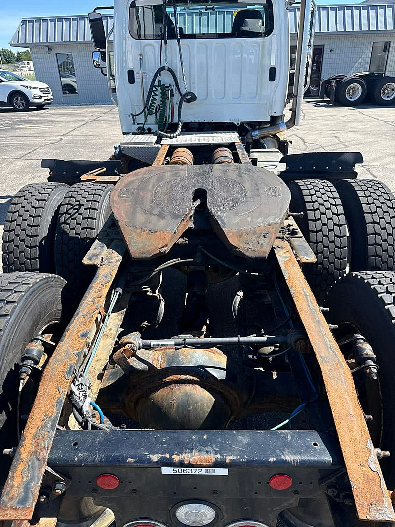 2022 Freightliner M2 106
