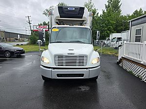 2017 Freightliner M2 106
