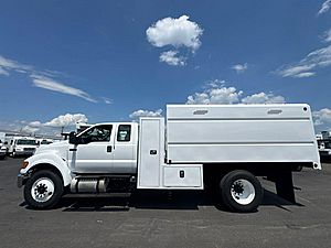 2015 Ford F-750 - Chipper