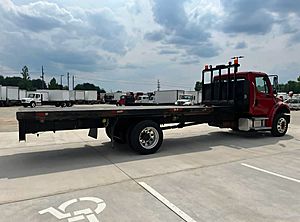 2019 Freightliner M2 106