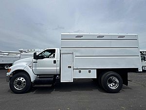2012 Ford F750 - Chipper