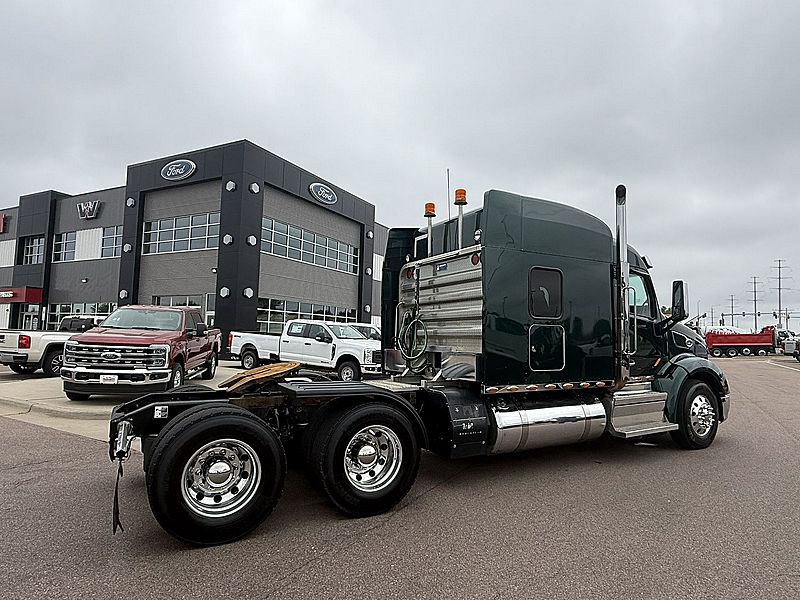 2018 Peterbilt 579