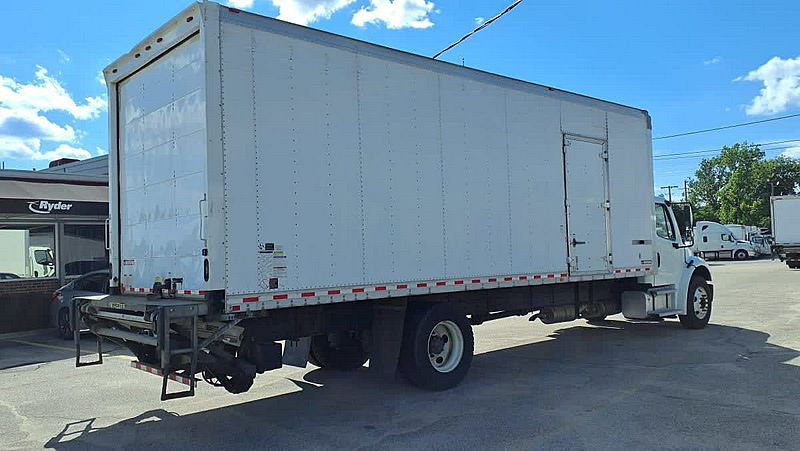 2020 Freightliner M2 106