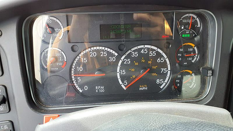 2020 Freightliner M2 106