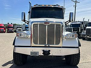 2022 Peterbilt 567 - Dump Truck