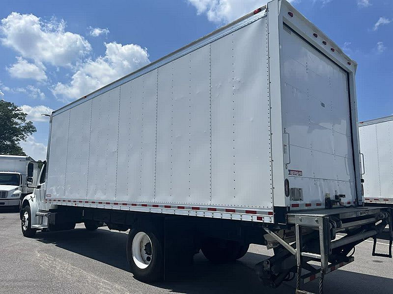 2020 Freightliner M2 106