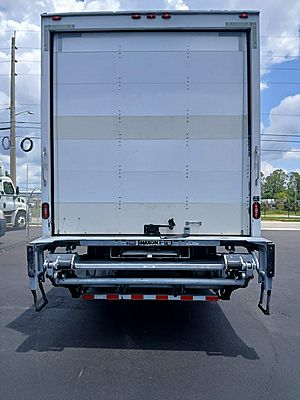 2021 Freightliner M2 106