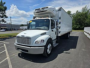 2020 Freightliner M2 106