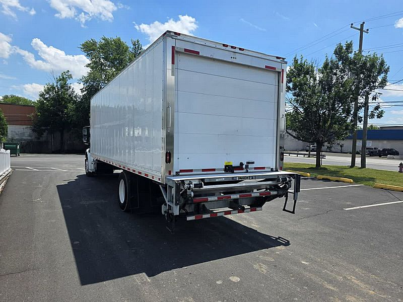 2020 Freightliner M2 106