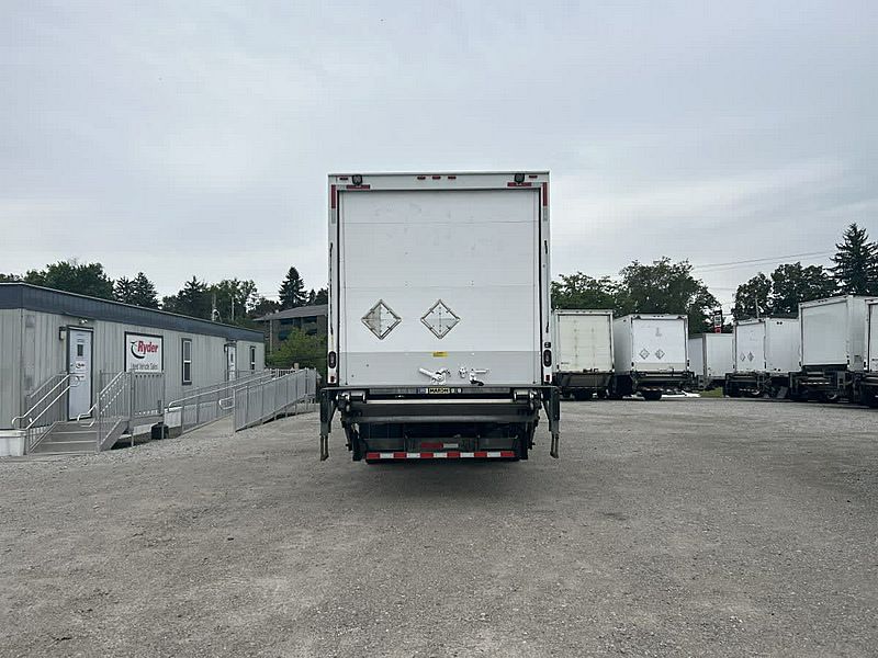 2023 Freightliner M2 106