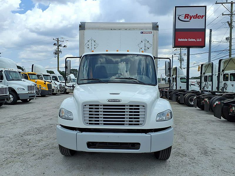 2021 Freightliner M2 106